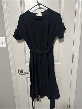 Zara Black Short-Sleeve Ruffle-Hem Dress with Waist Tie